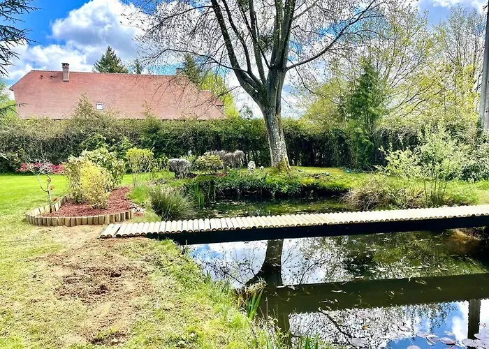 Сasa de vacaciones Maison Normande Sur Parc Arboré Ambiance Bucolique
